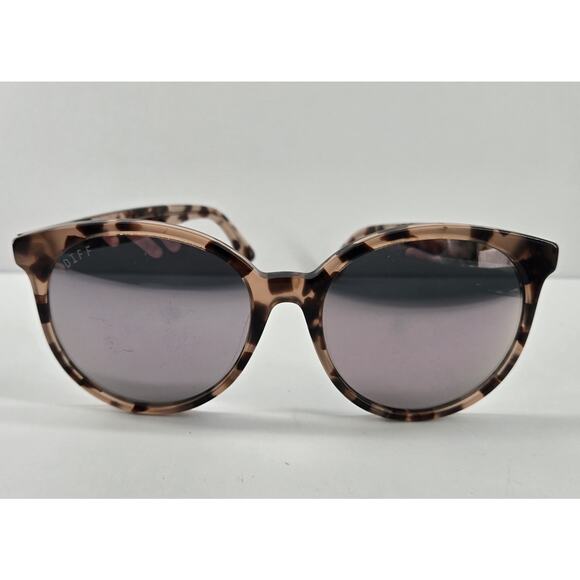 Diff Eyeware Polarized Cosmo Tortoise Sunglasses HM-TF40P main image 4